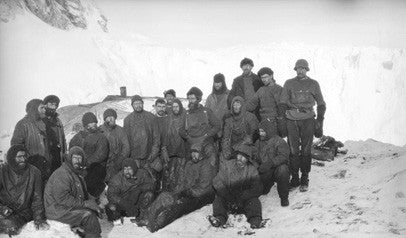 The party marooned on Elephant Island