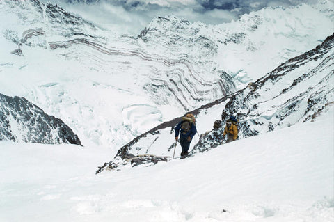 Edmund Hillary and Tenzing Norgay approach the South East Ridge at 27,300 feet