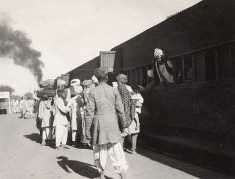 The railway station - natives entraining, Uttar Pradesh