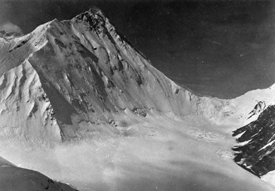 Summit of Everest and North Col from Lhakpa La (Windy Col)
