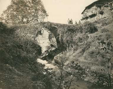 Chinese bridge, Kwangtung Province